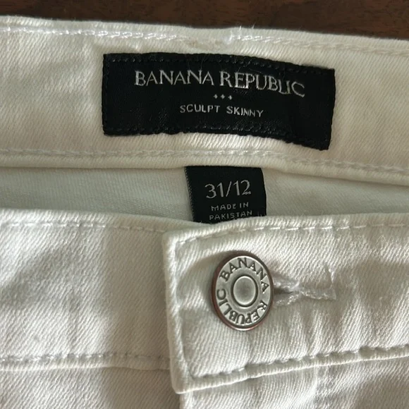 Banana Republic White Jeans - Picture 4 of 6